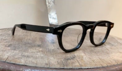 AR | JULIUS TART OPTICAL